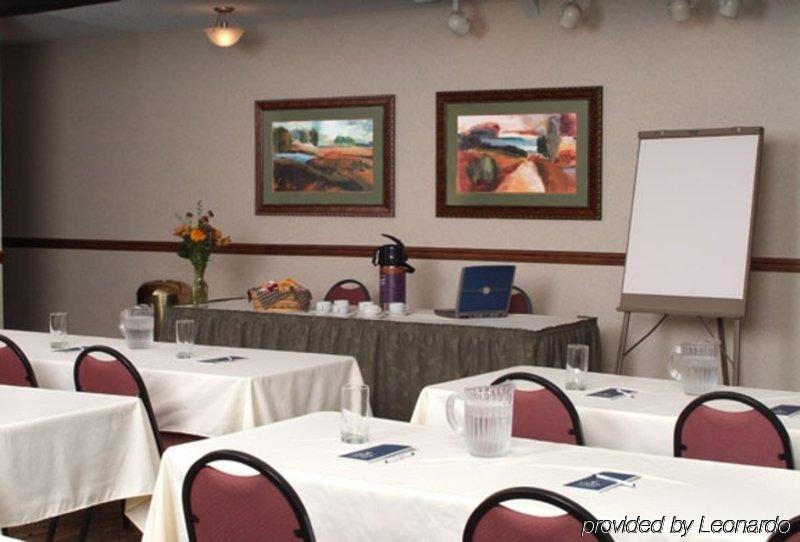 Spark By Hilton La Crosse Onalaska Удобства фото