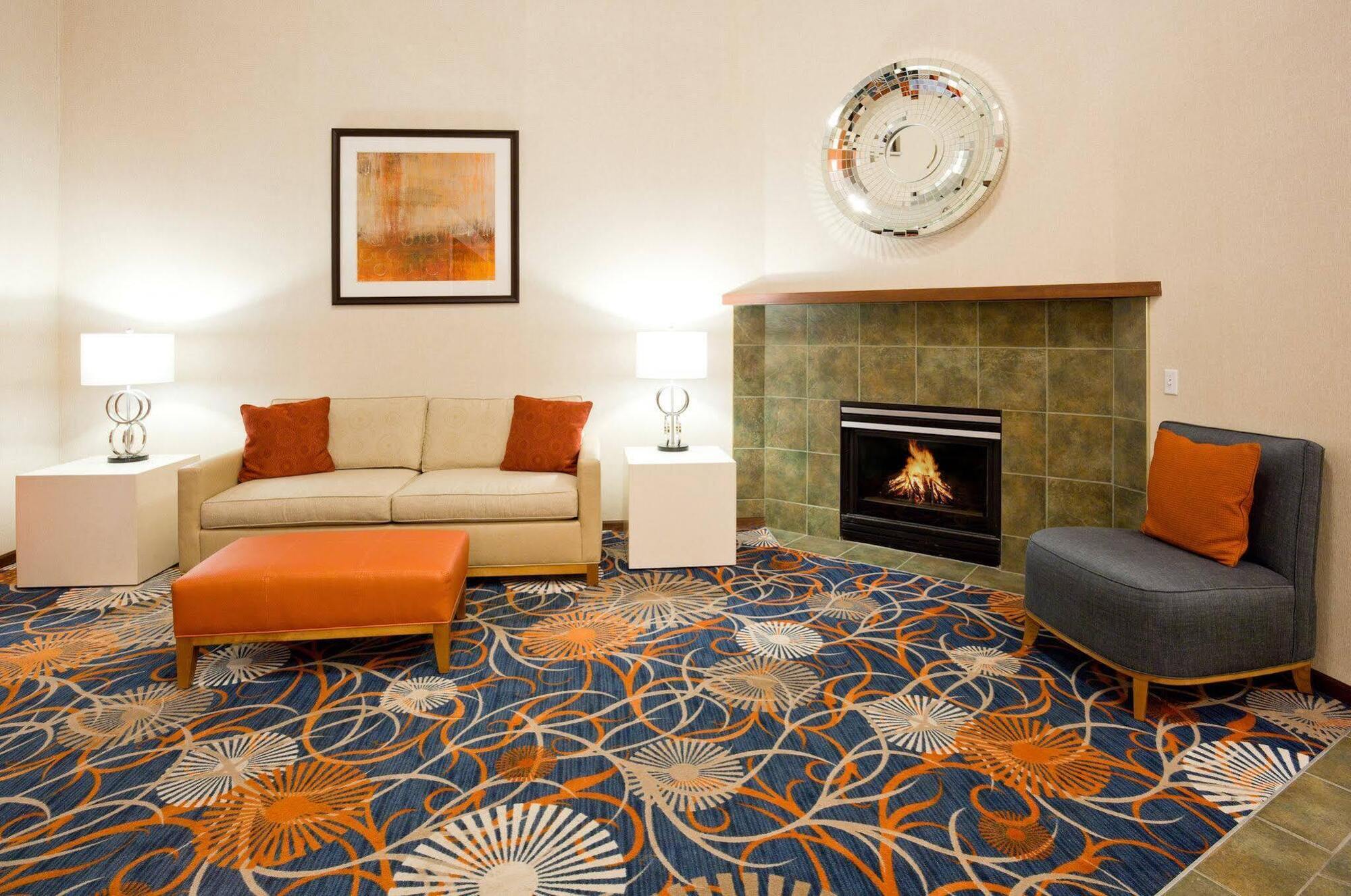 Spark By Hilton La Crosse Onalaska Экстерьер фото