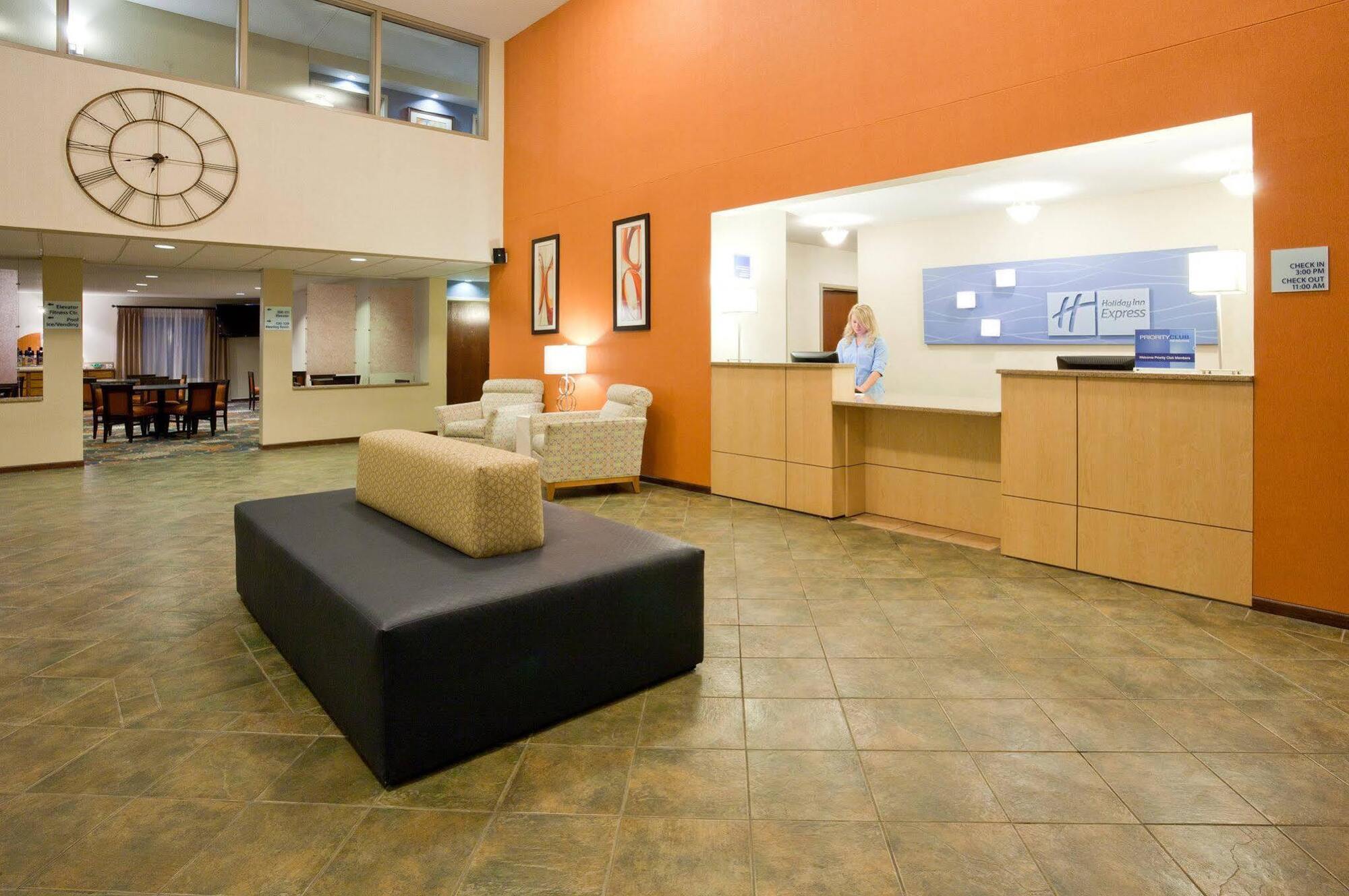 Spark By Hilton La Crosse Onalaska Экстерьер фото